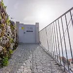 Aldeamento Casas Do Alto Do Vez アパート Balouta