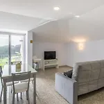 Aldeamento Casas Do Alto Do Vez * Balouta