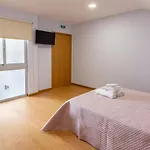 Aldeamento Casas Do Alto Do Vez * Balouta