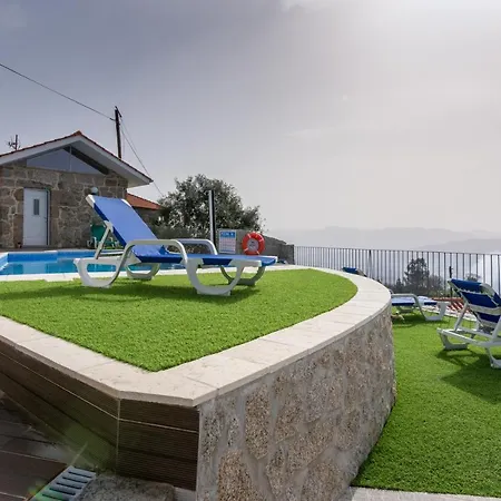 Aldeamento Casas Do Alto Do Vez *