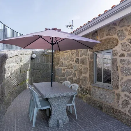 شقة Aldeamento Casas Do Alto Do Vez