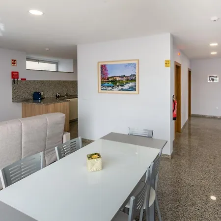 Aldeamento Casas Do Alto Do Vez *