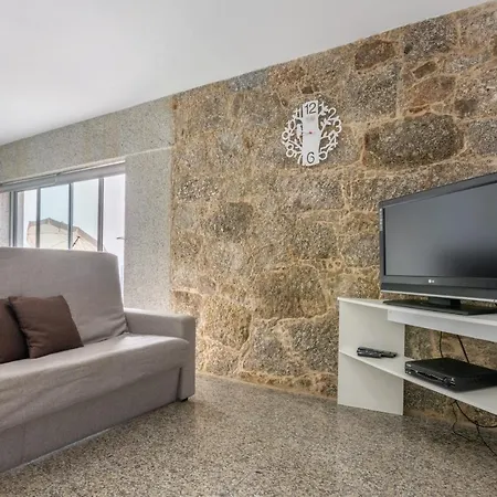 Aldeamento Casas Do Alto Do Vez Lägenhet Balouta