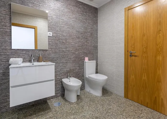 Aldeamento Casas Do Alto Do Vez Apartman Balouta