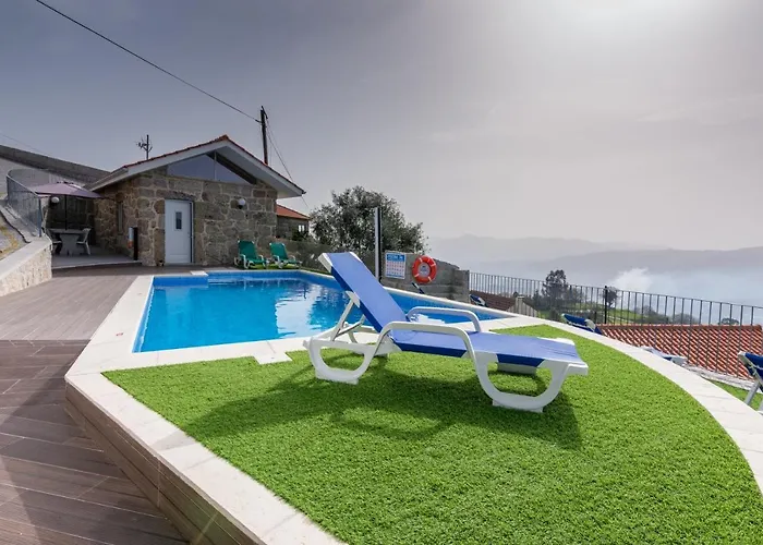 Aldeamento Casas Do Alto Do Vez Lägenhet *